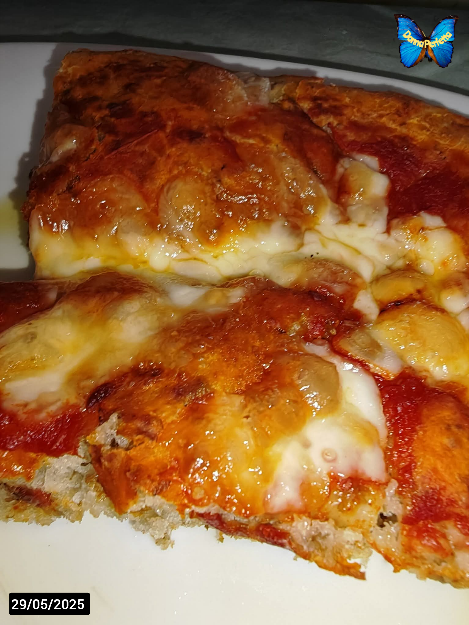 PIZZA AI FIORI DI MAGGIO.