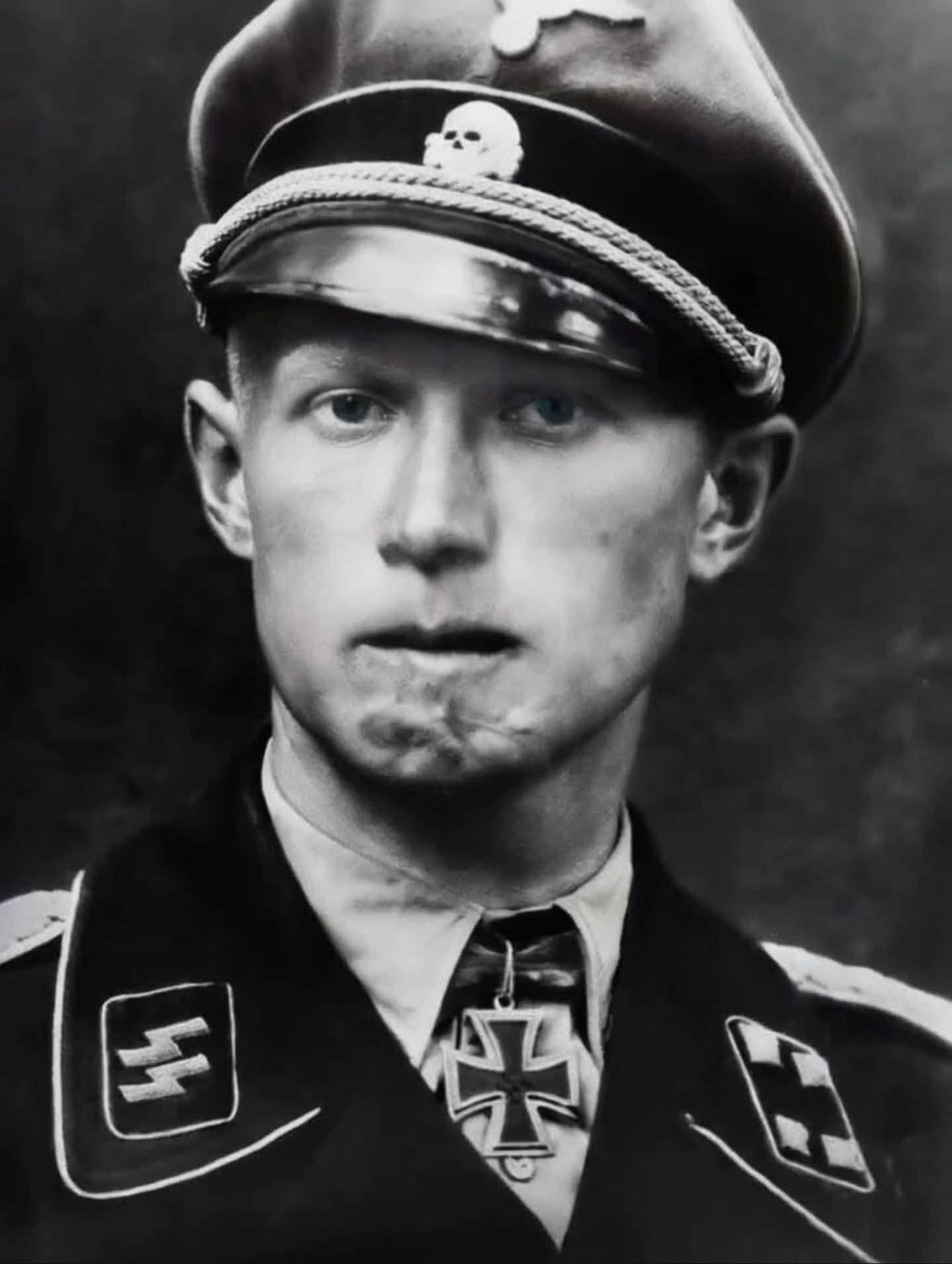 Un ufficiale decorato. Una fine violenta. 