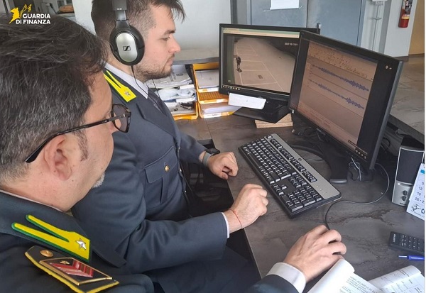 TRUFFA AI DANNI DELO STATO