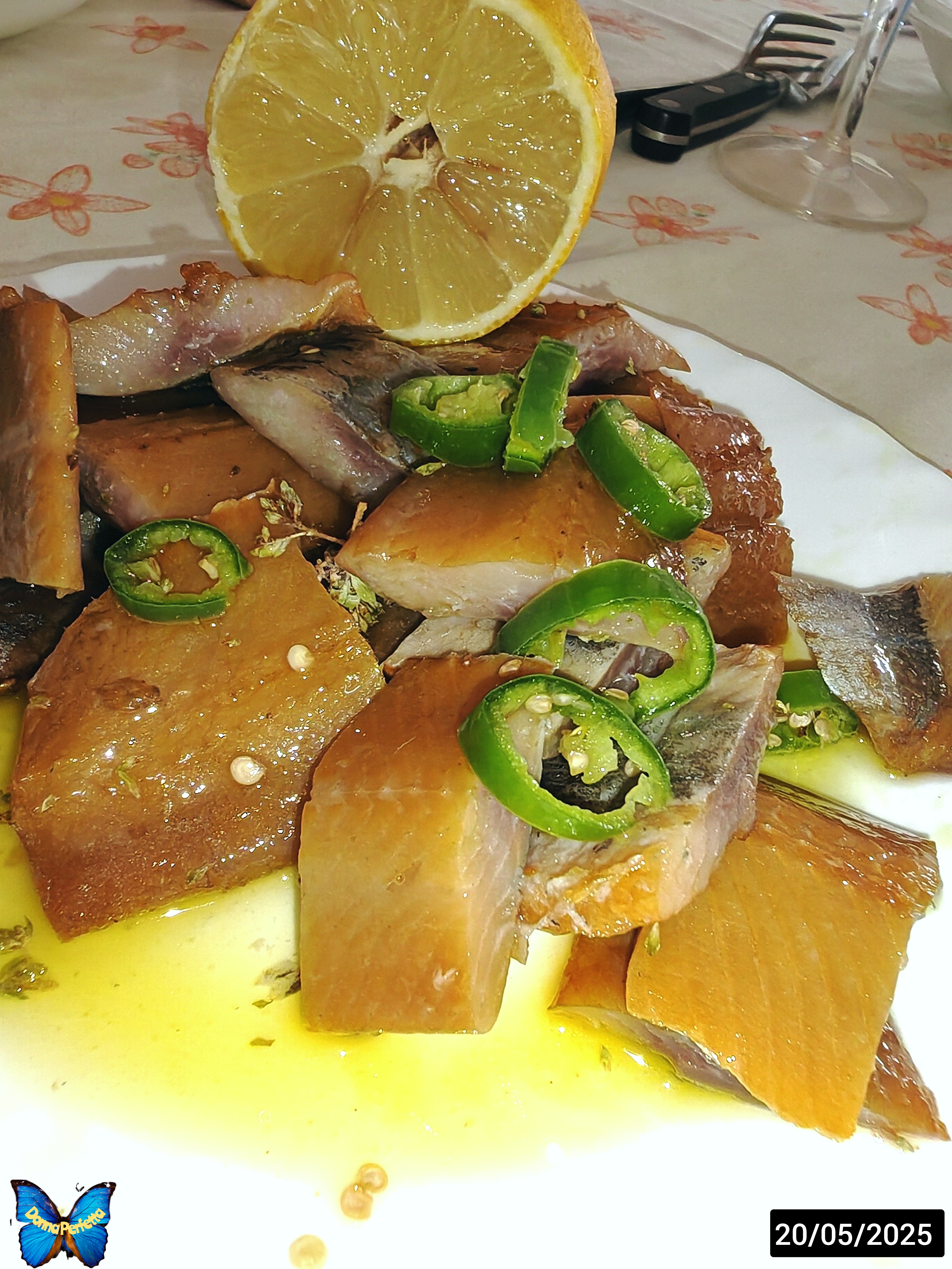 ARINGA AFFUMICATA al peperoncino. 