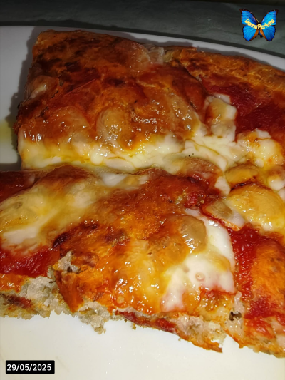 PIZZA AI FIORI DI MAGGIO.