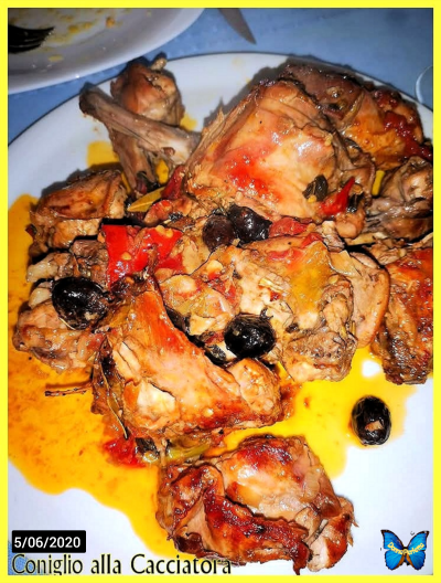 CONIGLIO alla CACCIATORA. 