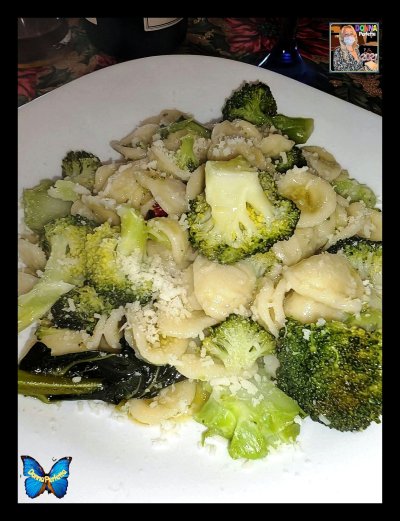 ORECCHIETTE con BROCCOLI affogati.