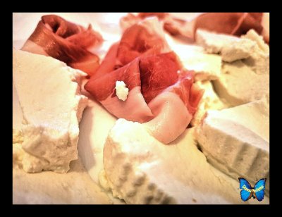 Ricotta & prosciutto. 