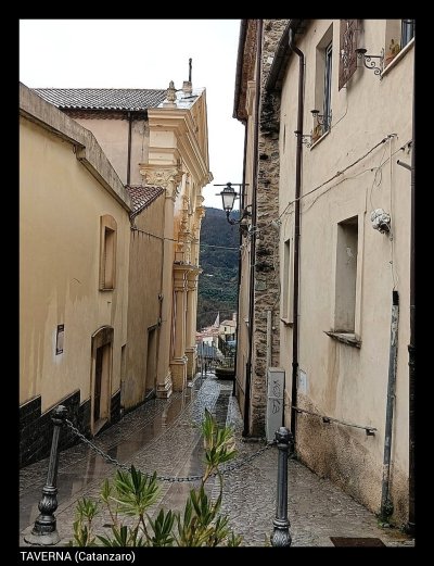 TAVERNA (Catanzaro).